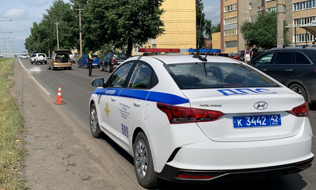 В Кемерове насмерть сбили пенсионерку на дороге