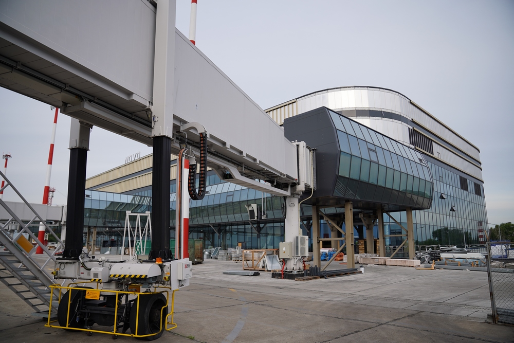Скоро в крупном аэропорту Кузбасса завершится строительство нового терминала