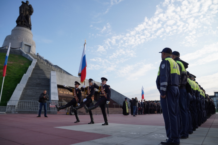 Сводный отряд сотрудников кузбасской полиции отправился в служебную командировку в Херсонскую область