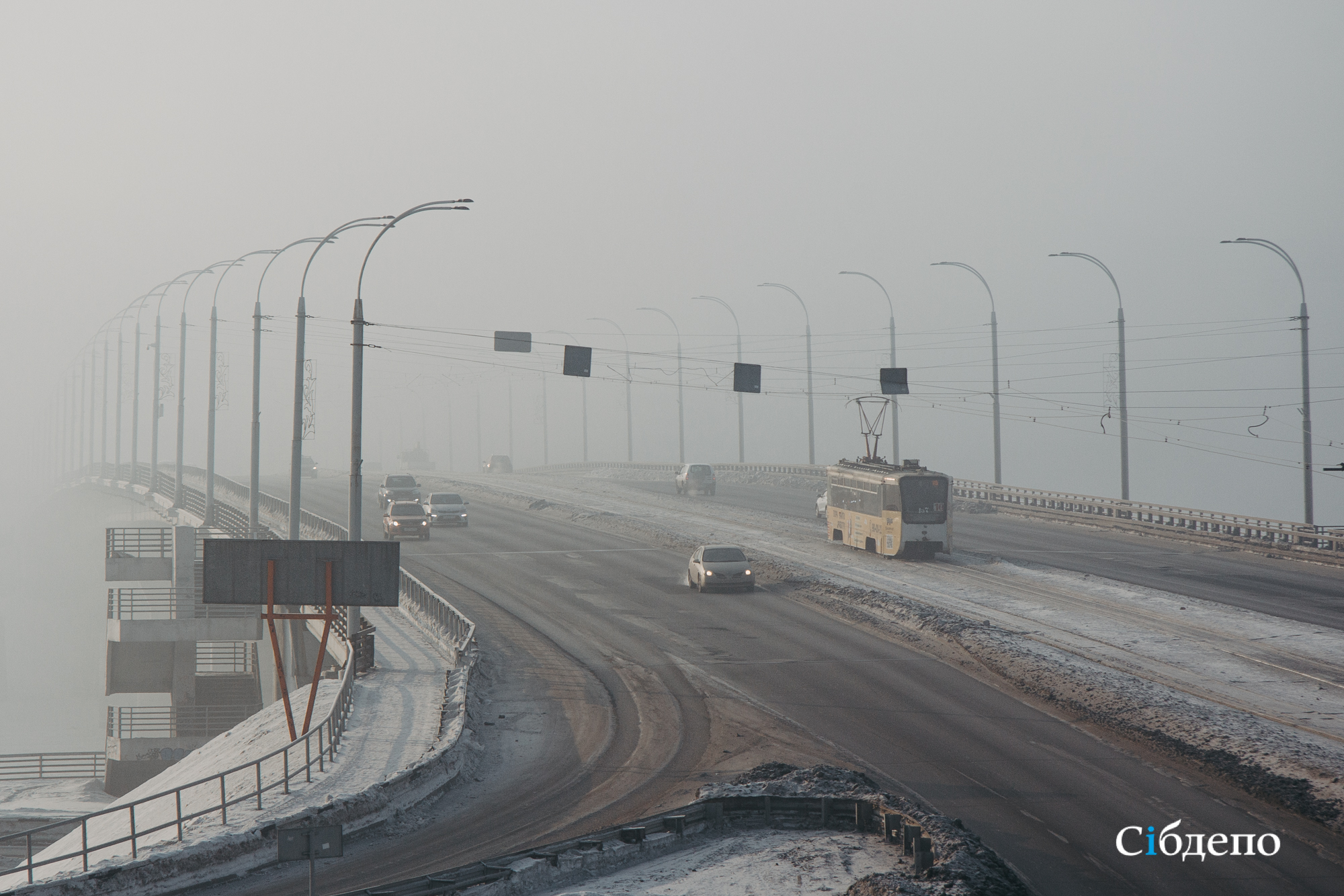 В Кемерове завершили ремонт популярного моста